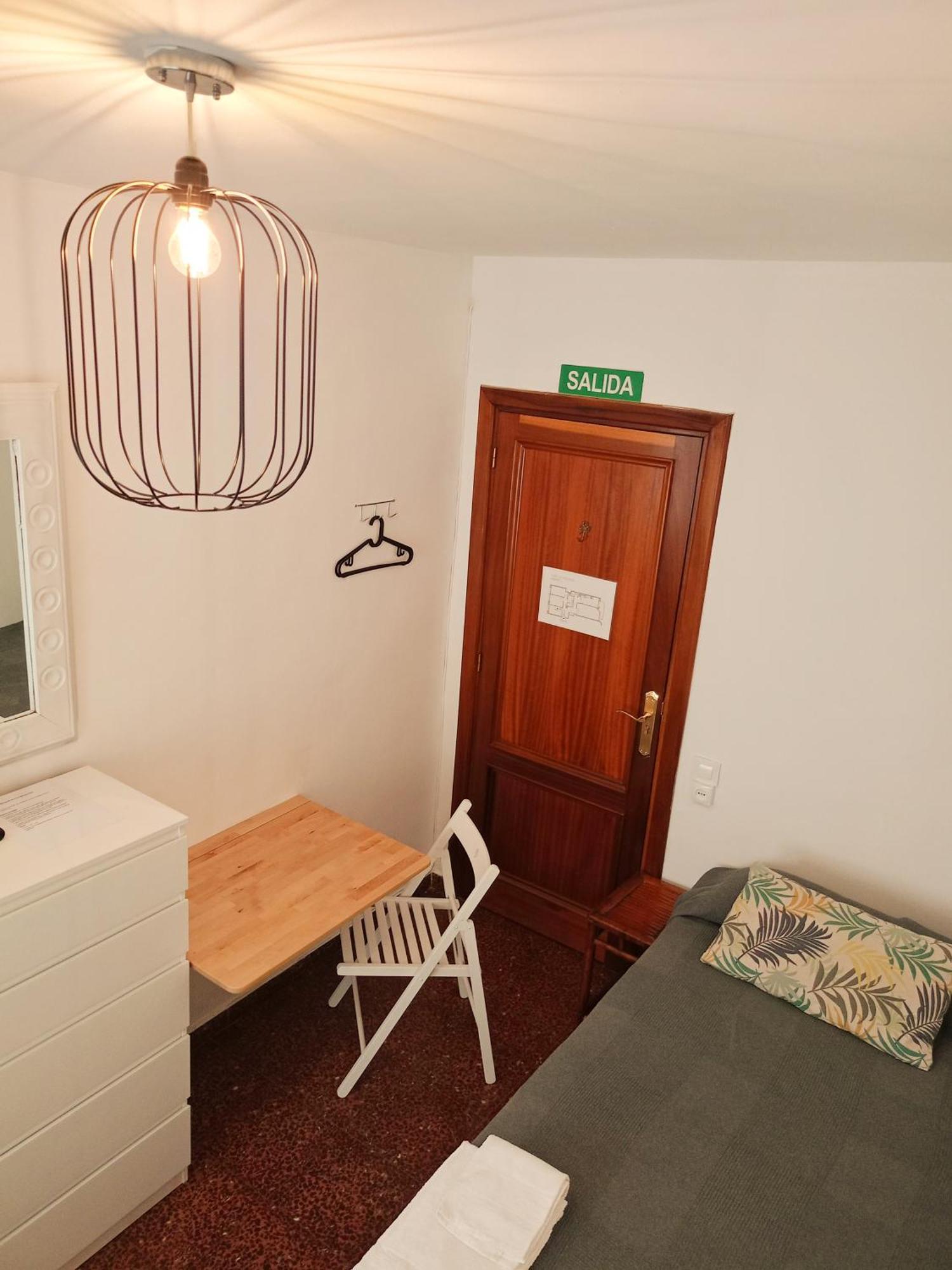 Pension Las Hojas Tudela Luaran gambar