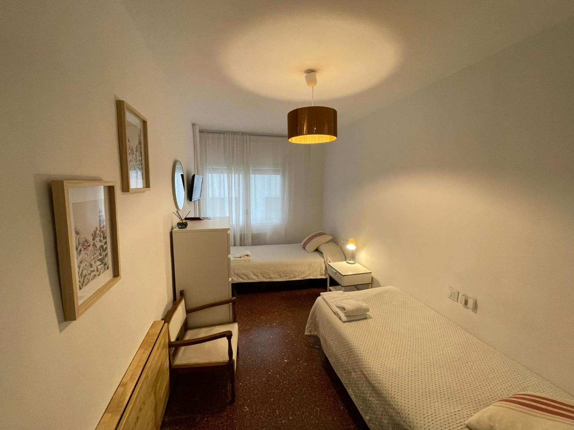Pension Las Hojas Tudela Luaran gambar